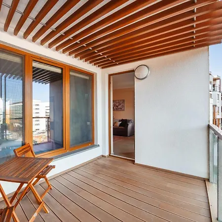 Olympic Park I, Sun & Snow