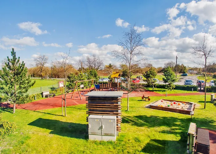 Olympic Park I, Sun & Snow *