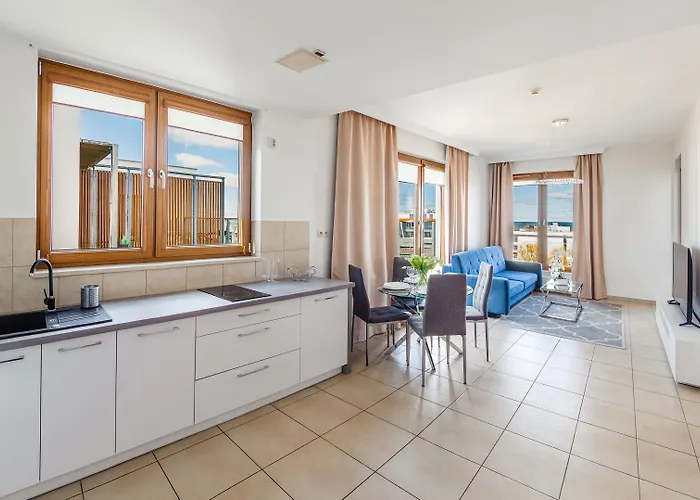 Olympic Park I, Sun & Snow Daire